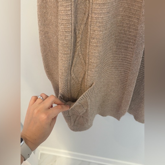 Women’s Cozy Sweater Cardigan; Chunky Knit; Waterfall Sweater; Large; Beige/Tan - Picture 8 of 8